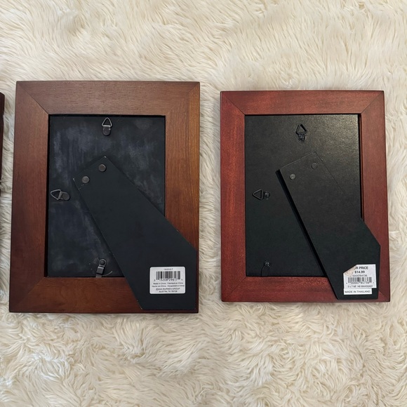 NIB - Set of 3 Wood Picture Frames - Picture 7 of 8